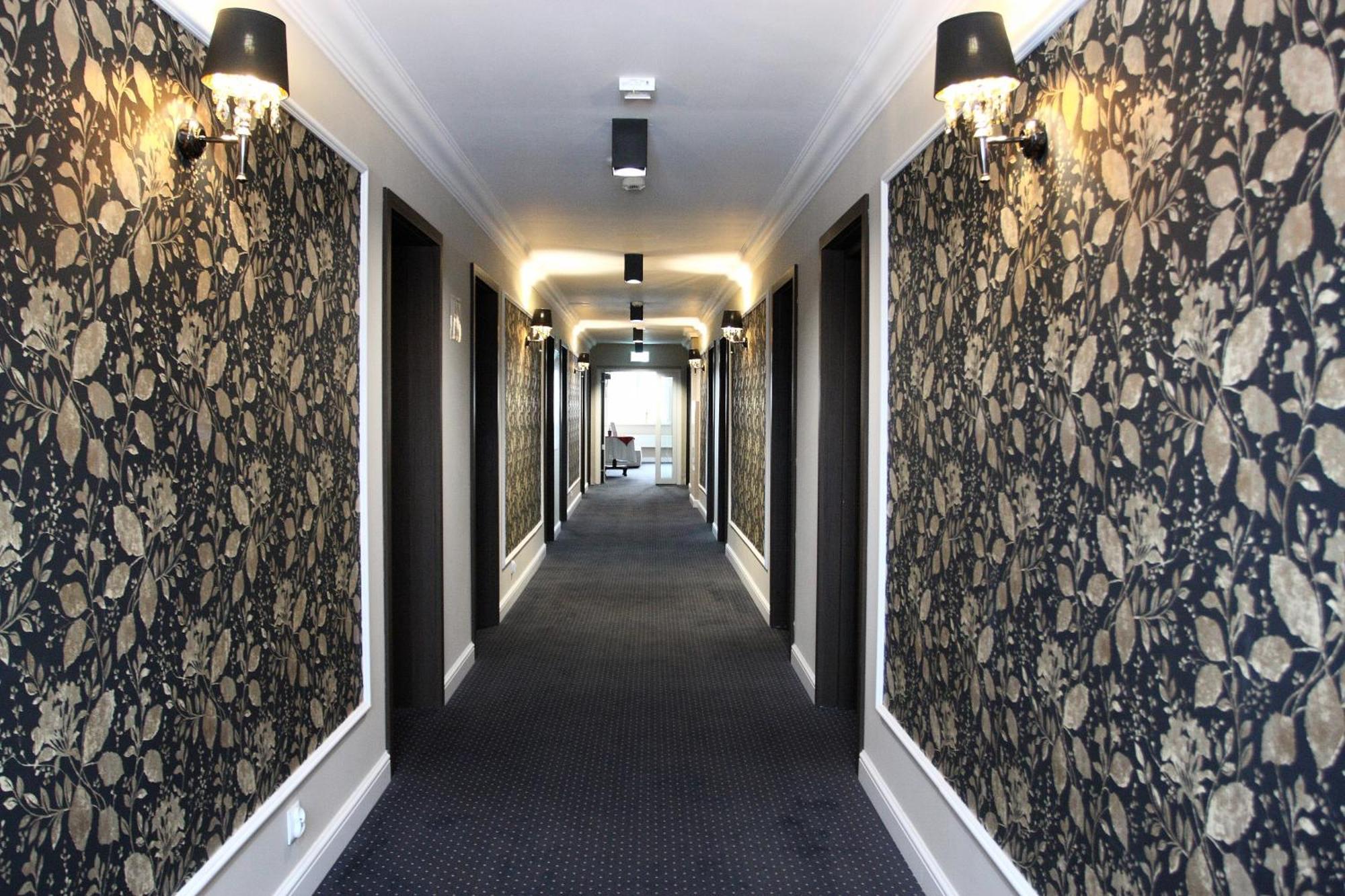 Hotel Kurpia Arte Nowogrod Exterior photo